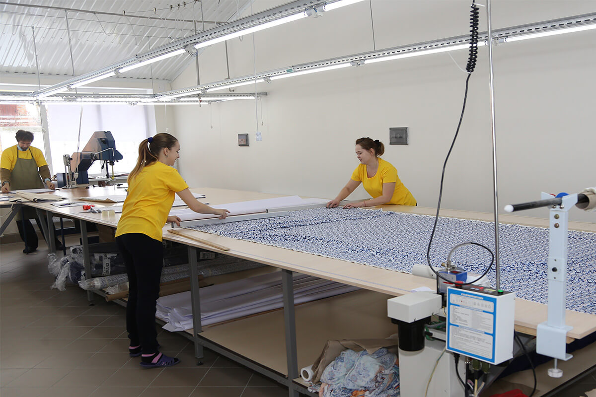 custom clothing manufacturers